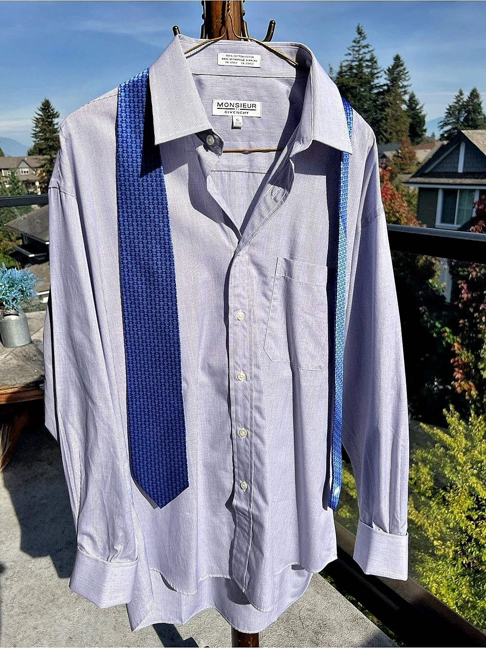 Monsieur Givenchy Dress Shirts Blue White Size 15 (32/33)
